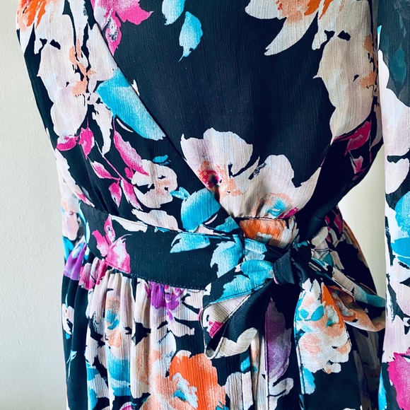 Leyden Floral Black Wrap Long Sleeve Mini Dress - Picture 5 of 7